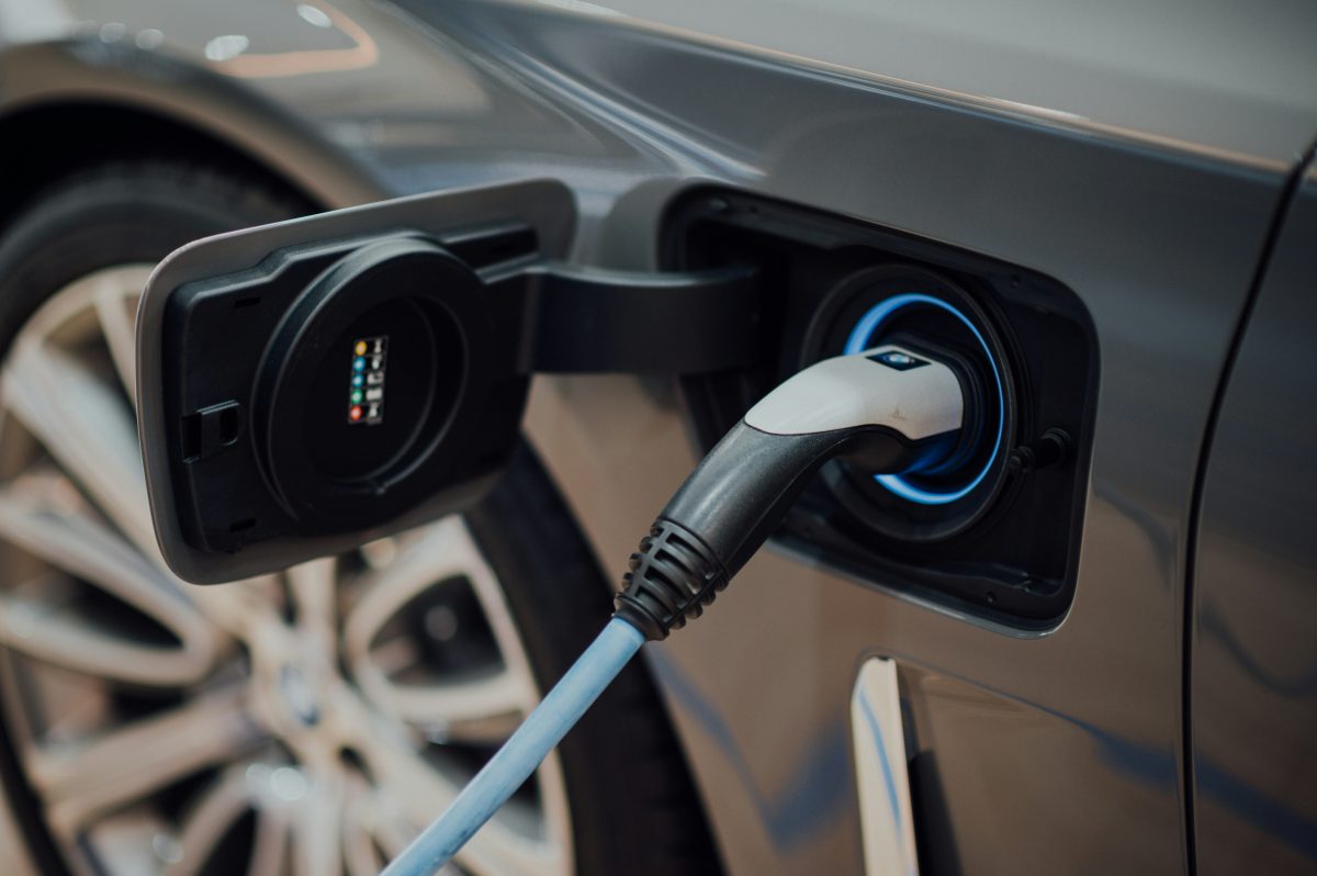 Opladen van elektrische voertuigen